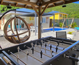 Petite maison sur les hauteurs des 3 ilets