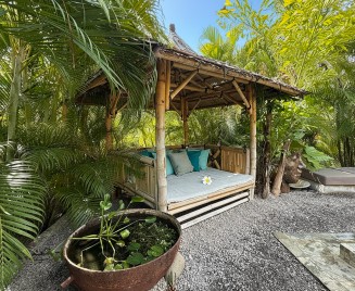 Bungalow de charme Martinique le françois piscine