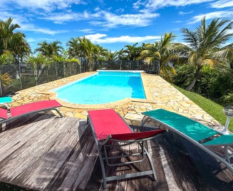 Location villa Sainte Anne Martinique piscine kaz arome