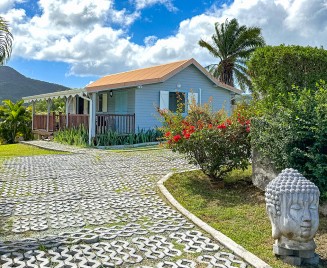 petite maison des trois ilets martinique