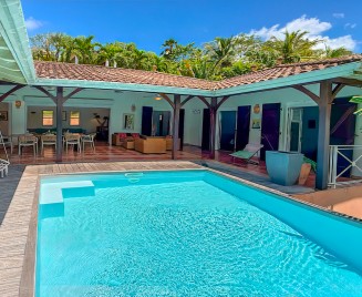 Le Patio Passion location villa de charme Martinique 2 chambres piscine - Bienvenue au Patio des Trois-Ilets