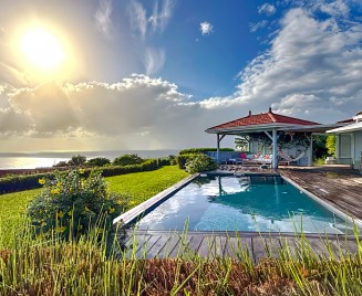 Location villa de luxe côte caraibe Martinique