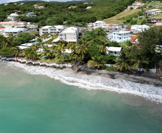 La villa Bonheur proche de la plage du Diamant