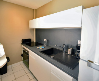 La cuisine du studio maréva anse mitan