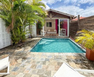 Piscine petite villa 4 etoiles Sainte Luce