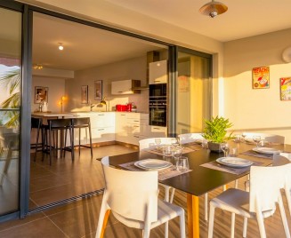 résidence de luxe F4 schoelcher vue mer