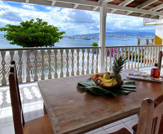 Location sur la plage 3 ilets terrasse