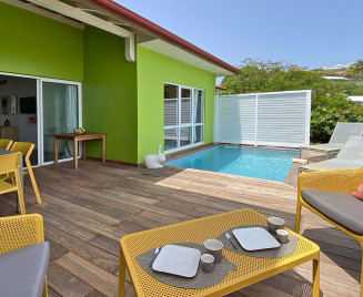 Piscine sur mer Martinique