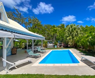 Location villa Tartane piscine Bambou
